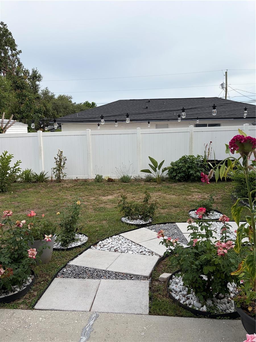 SUNNY GLEN PH 02 - Residential