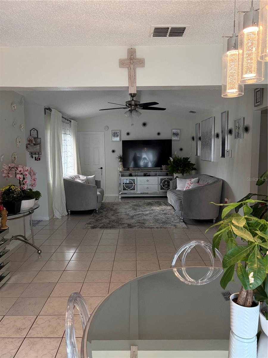 SUNNY GLEN PH 02 - Residential