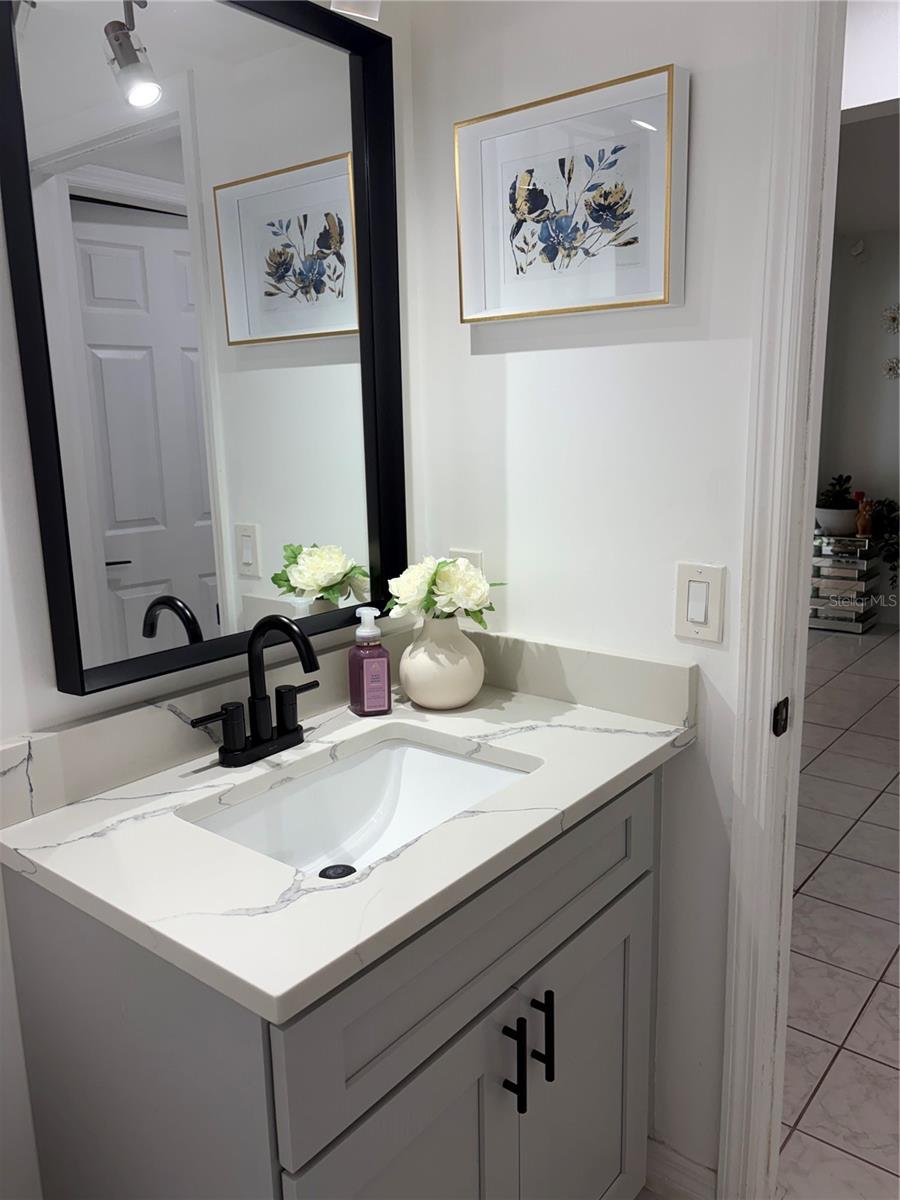 SUNNY GLEN PH 02 - Residential