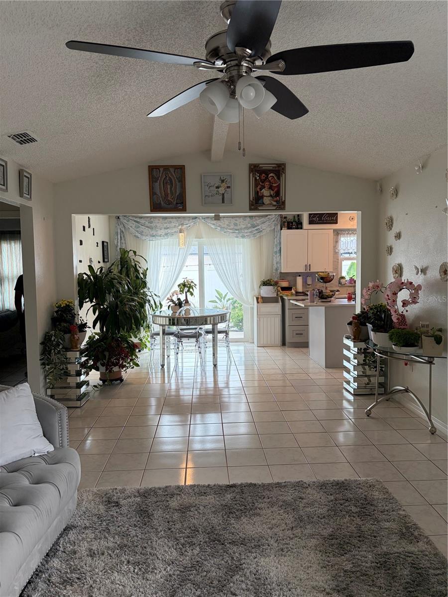 SUNNY GLEN PH 02 - Residential