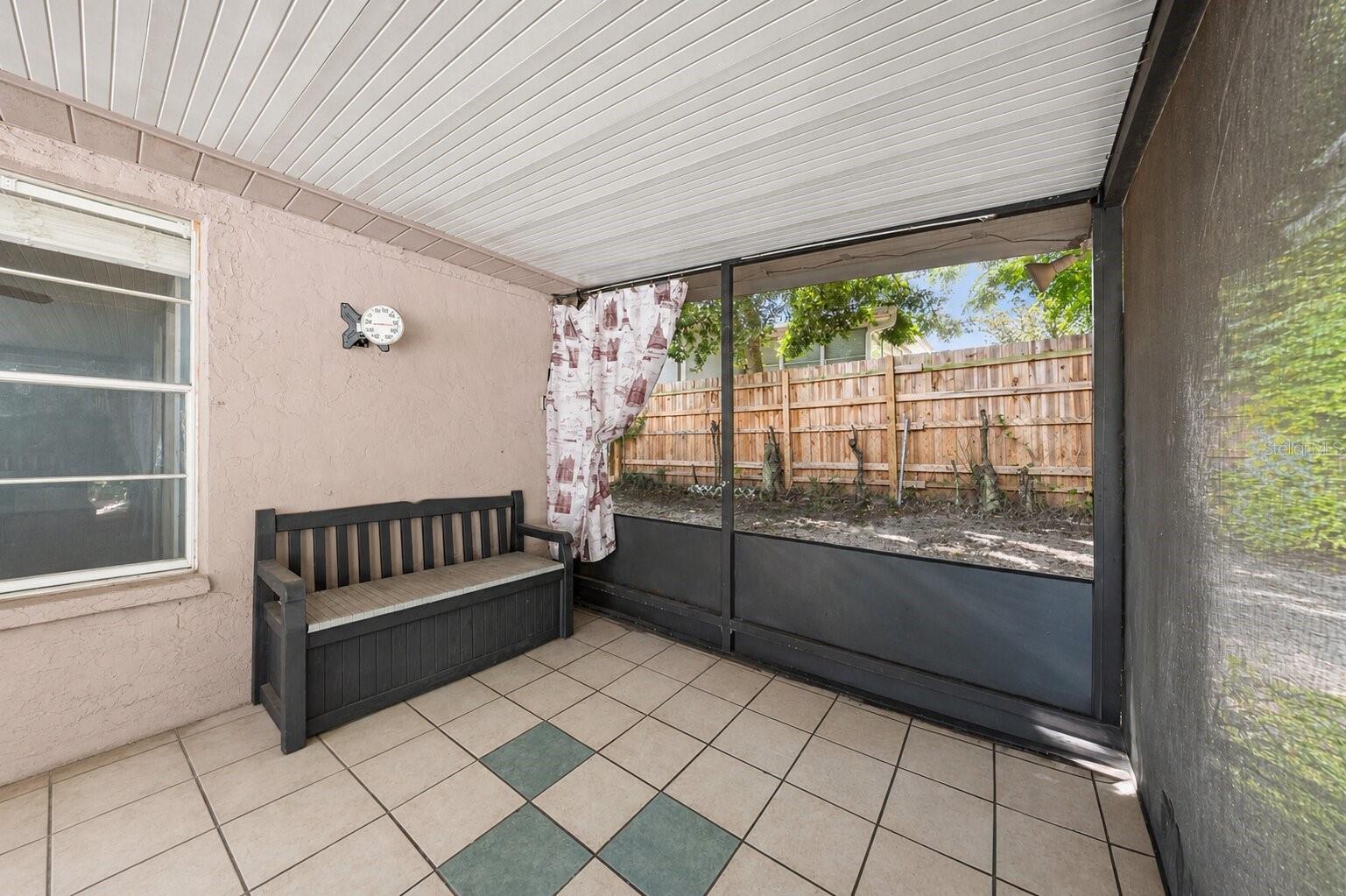 BEVERLY HILLS UNIT 3 - Residential