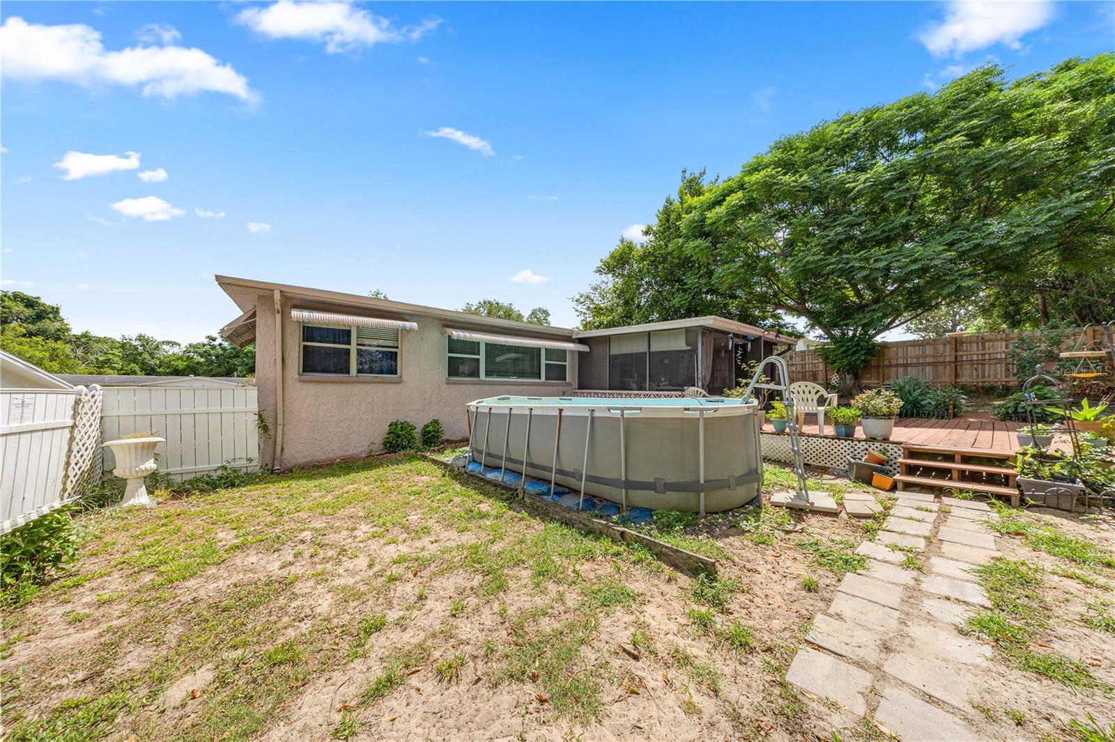 BEVERLY HILLS UNIT 3 - Residential