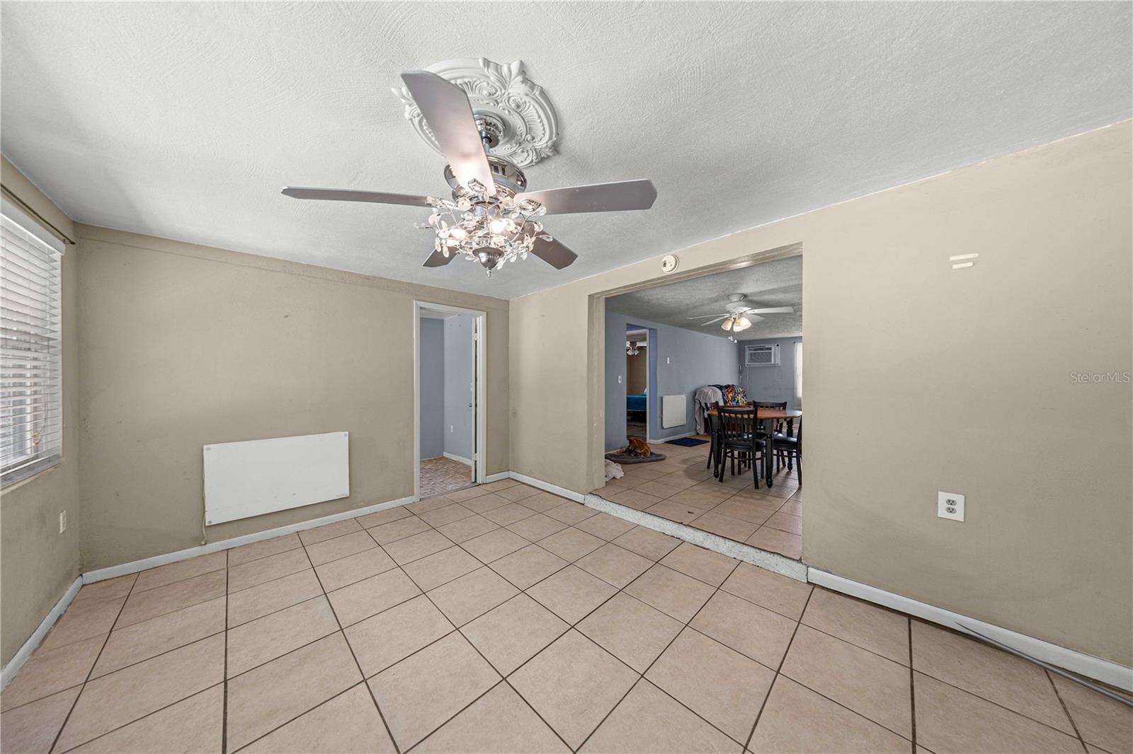 BEVERLY HILLS UNIT 3 - Residential