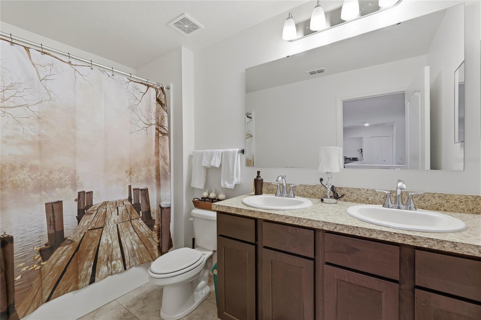 SUMMERWOOD VILLAS - Residential