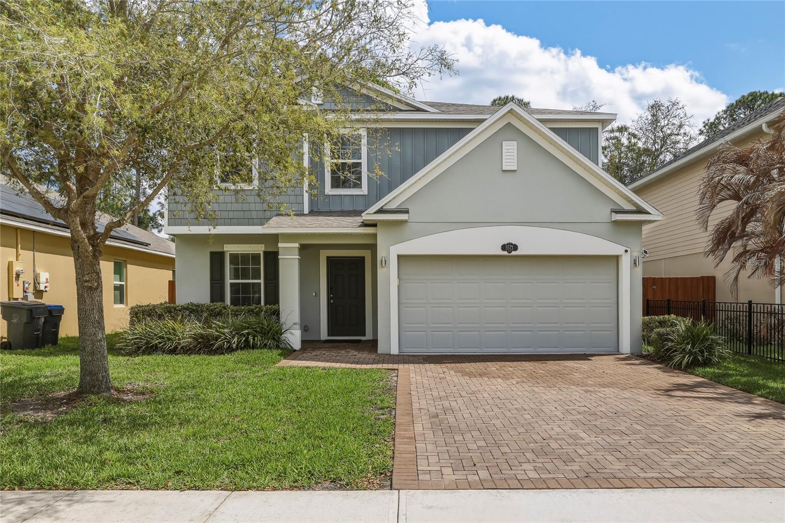 SUMMERWOOD VILLAS - Residential