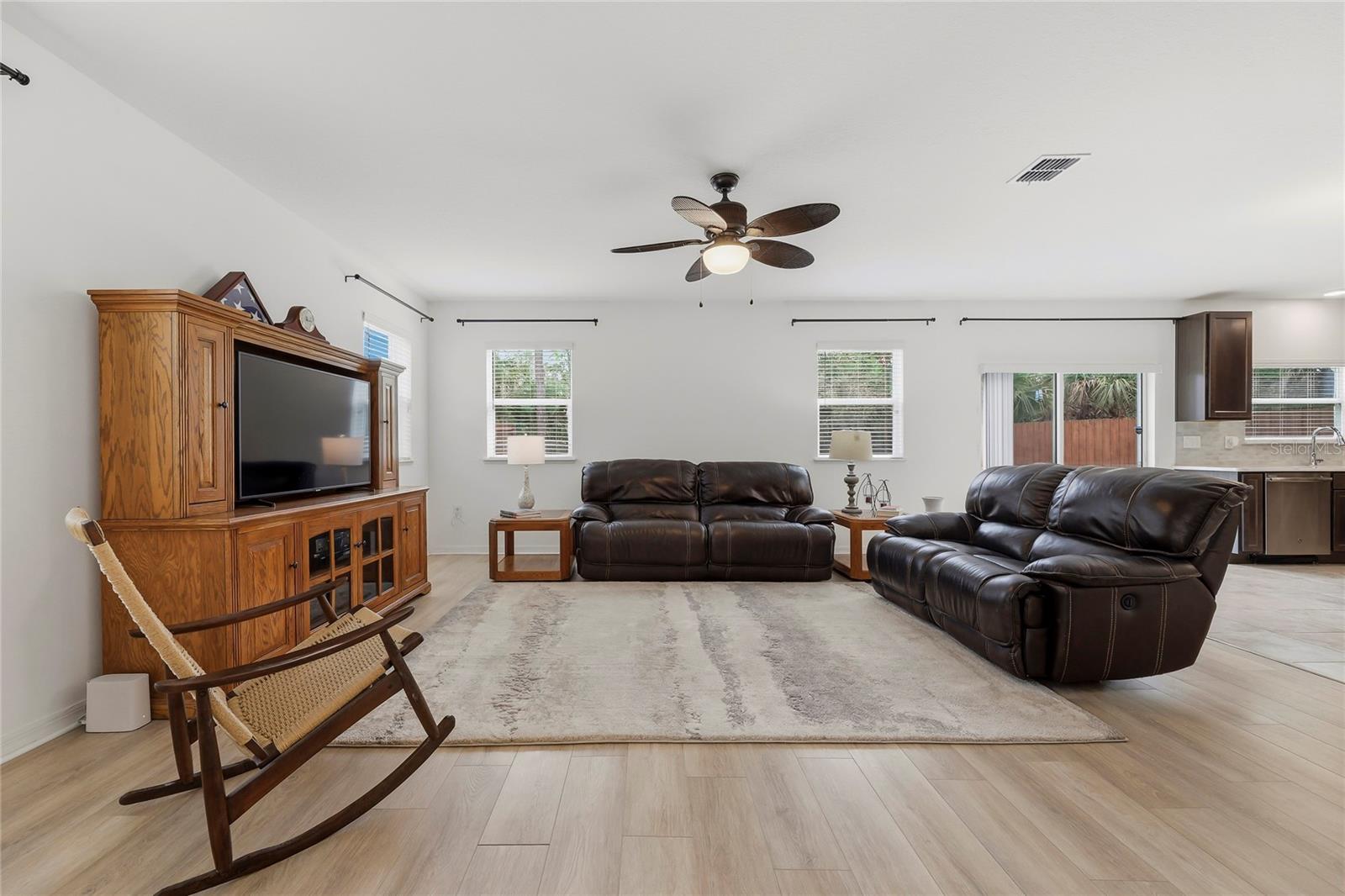SUMMERWOOD VILLAS - Residential