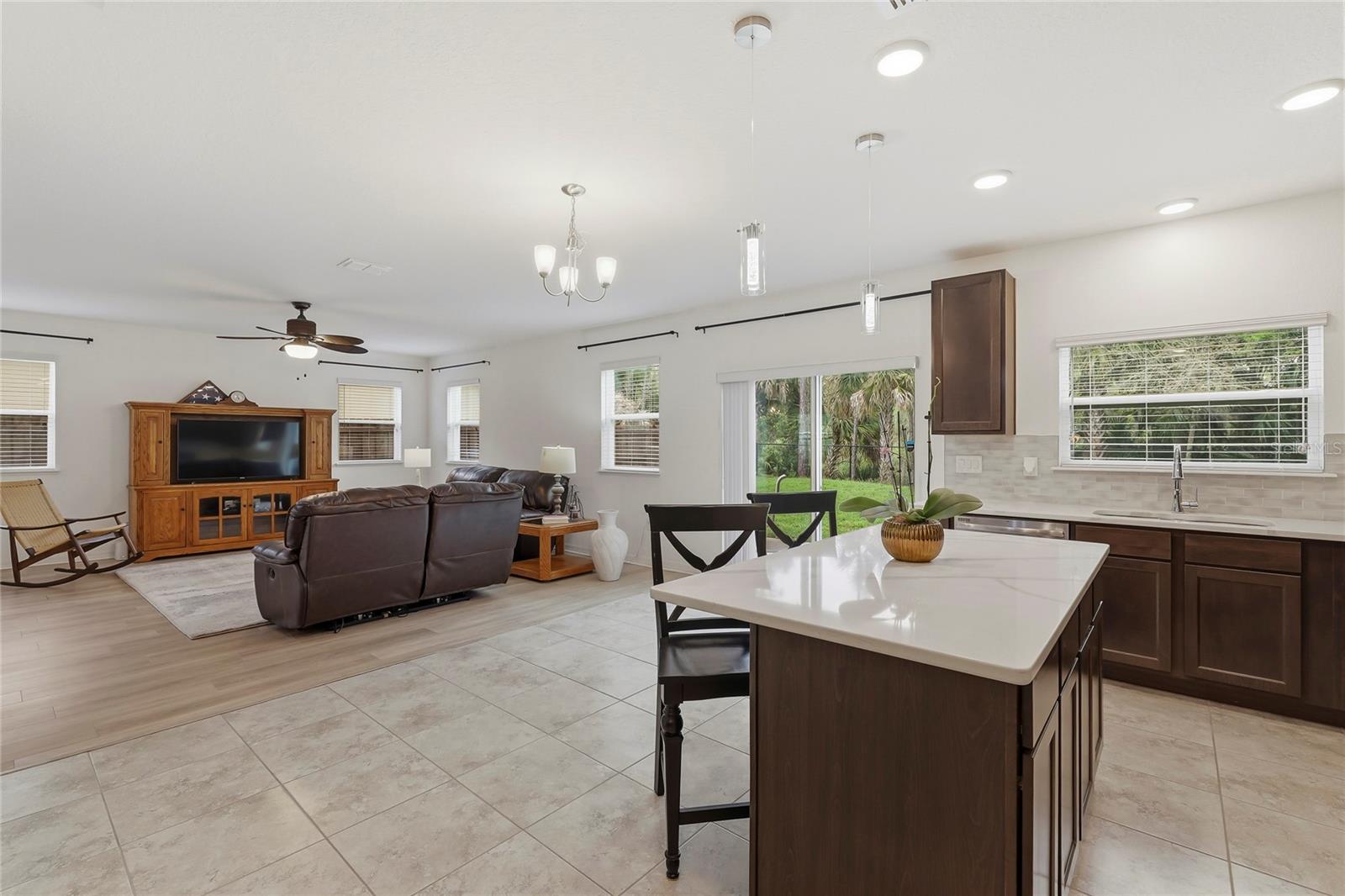 SUMMERWOOD VILLAS - Residential