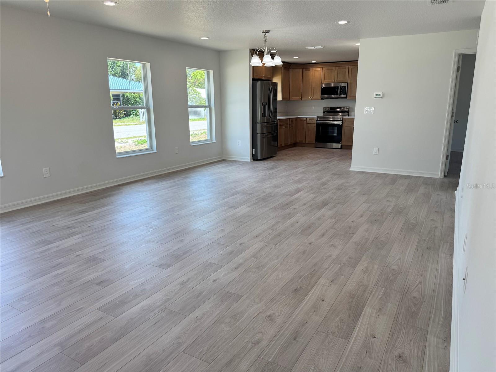CITY OF ZEPHYRHILLS - Residential