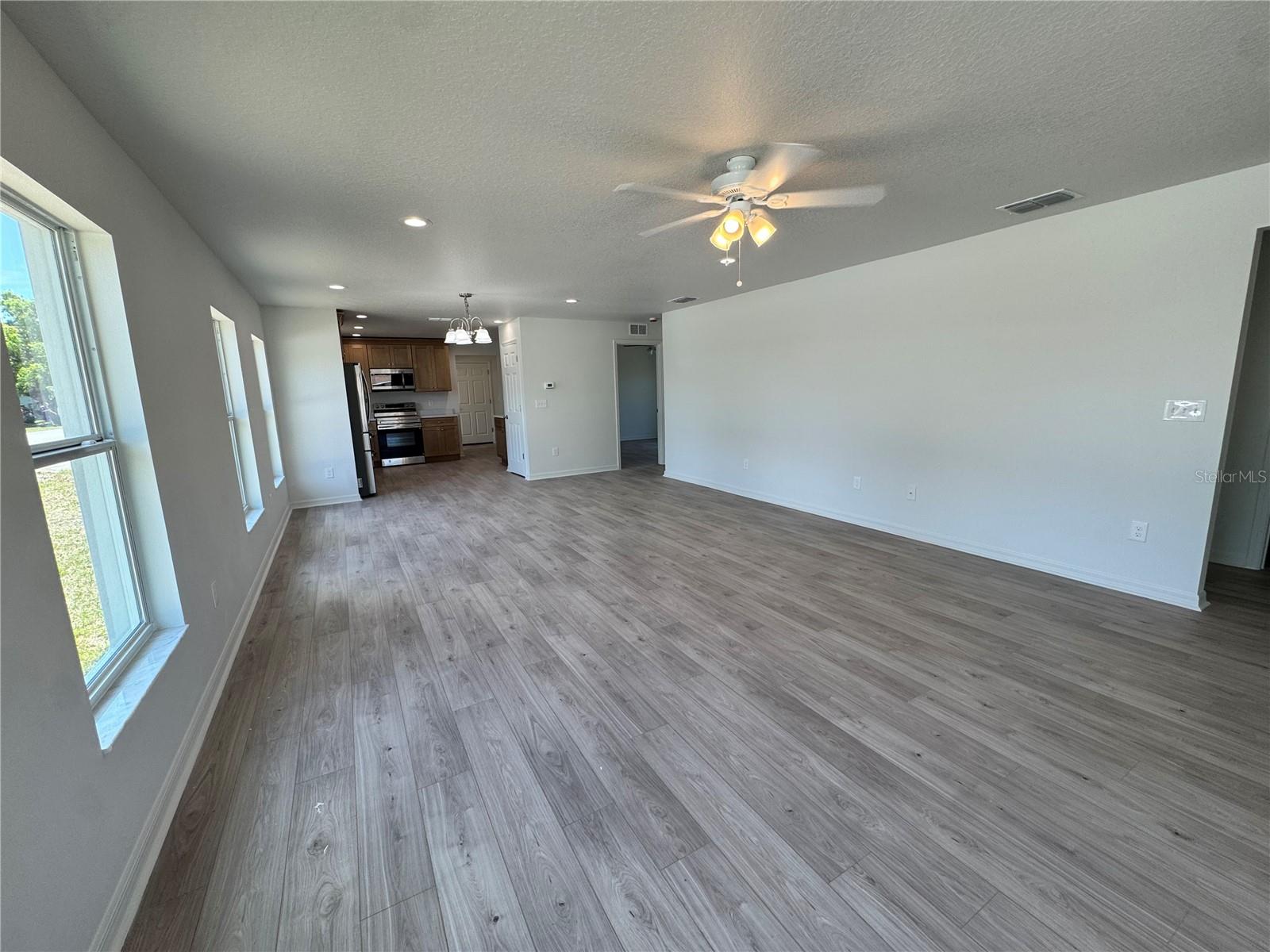 CITY OF ZEPHYRHILLS - Residential
