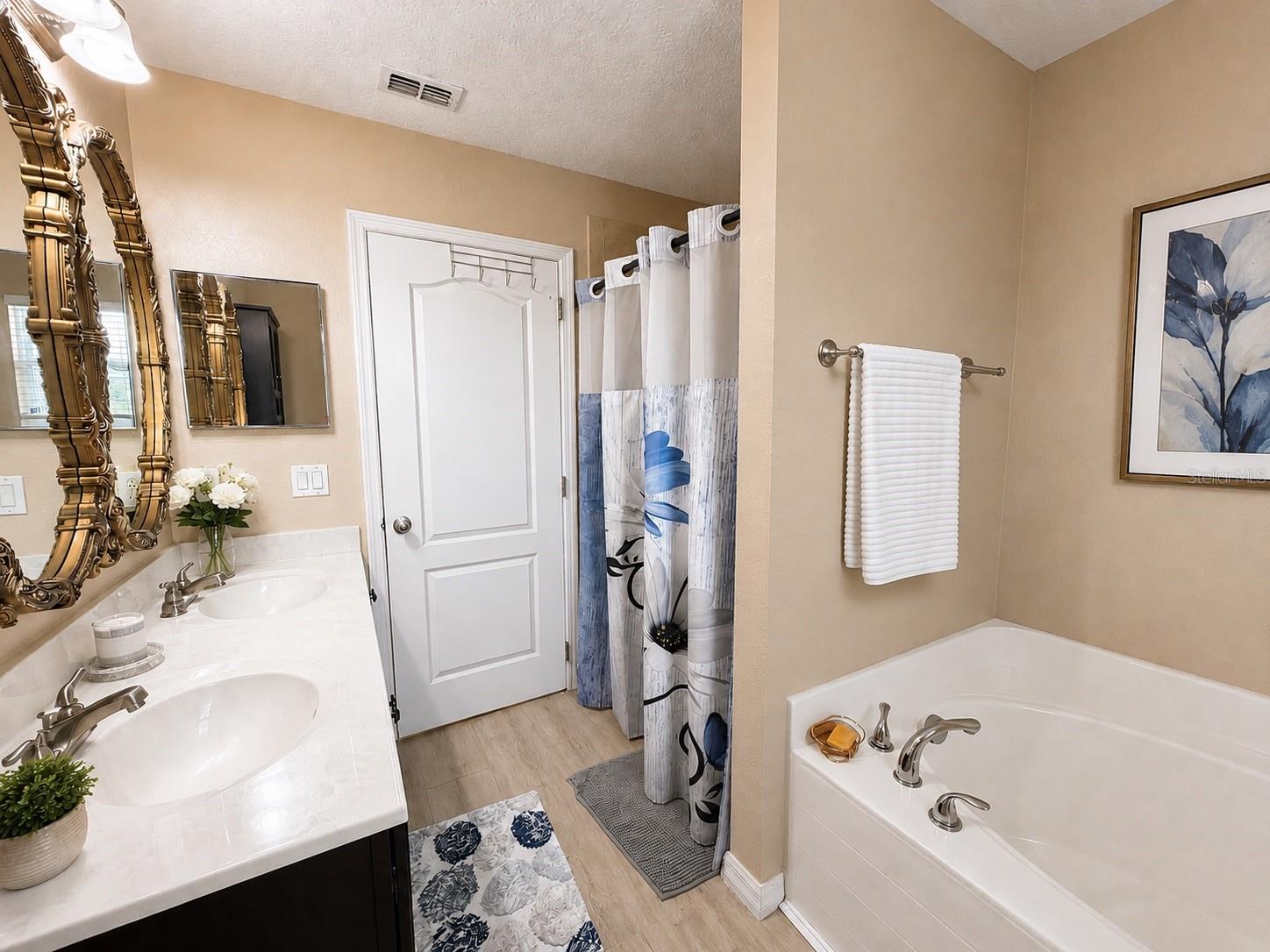 MASCOTTE LAKE JACKSON RIDGE PH 01 - Residential