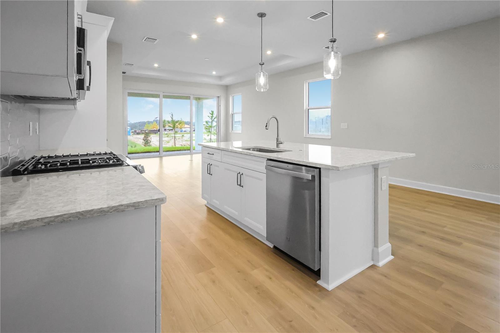 KH CW HAMMOCK OAKS LLC - Residential