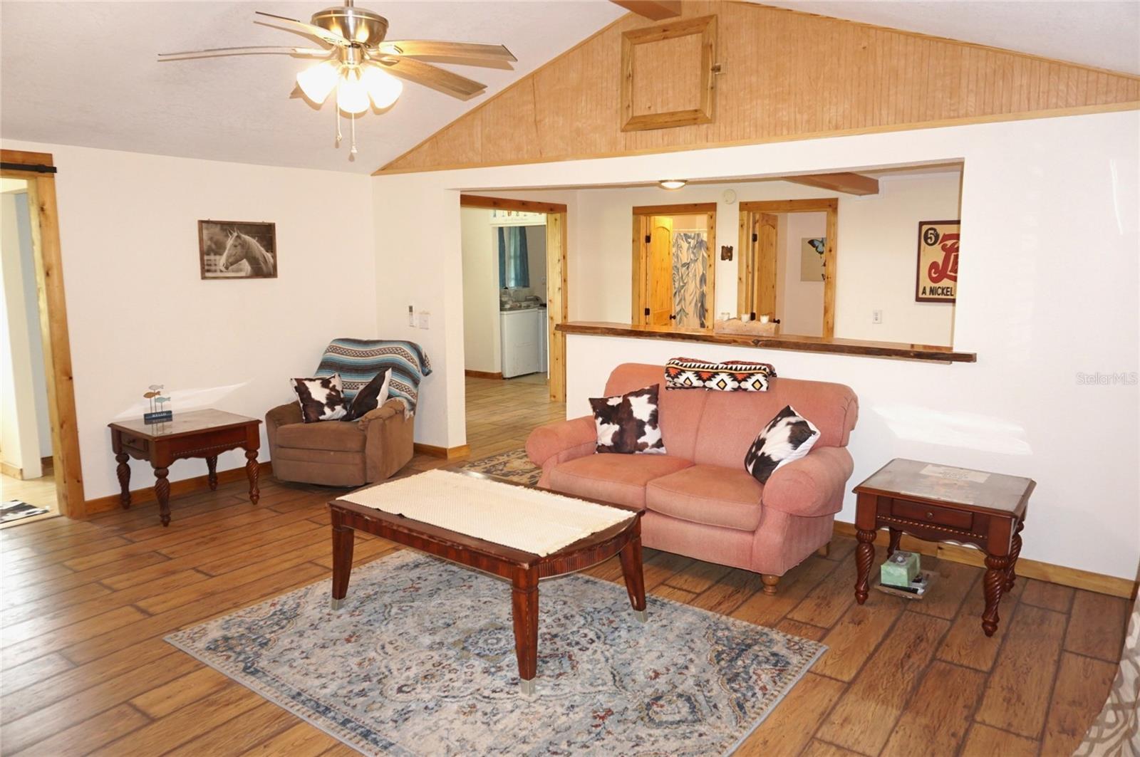SILVER SPRINGS CAMPSITES - Residential