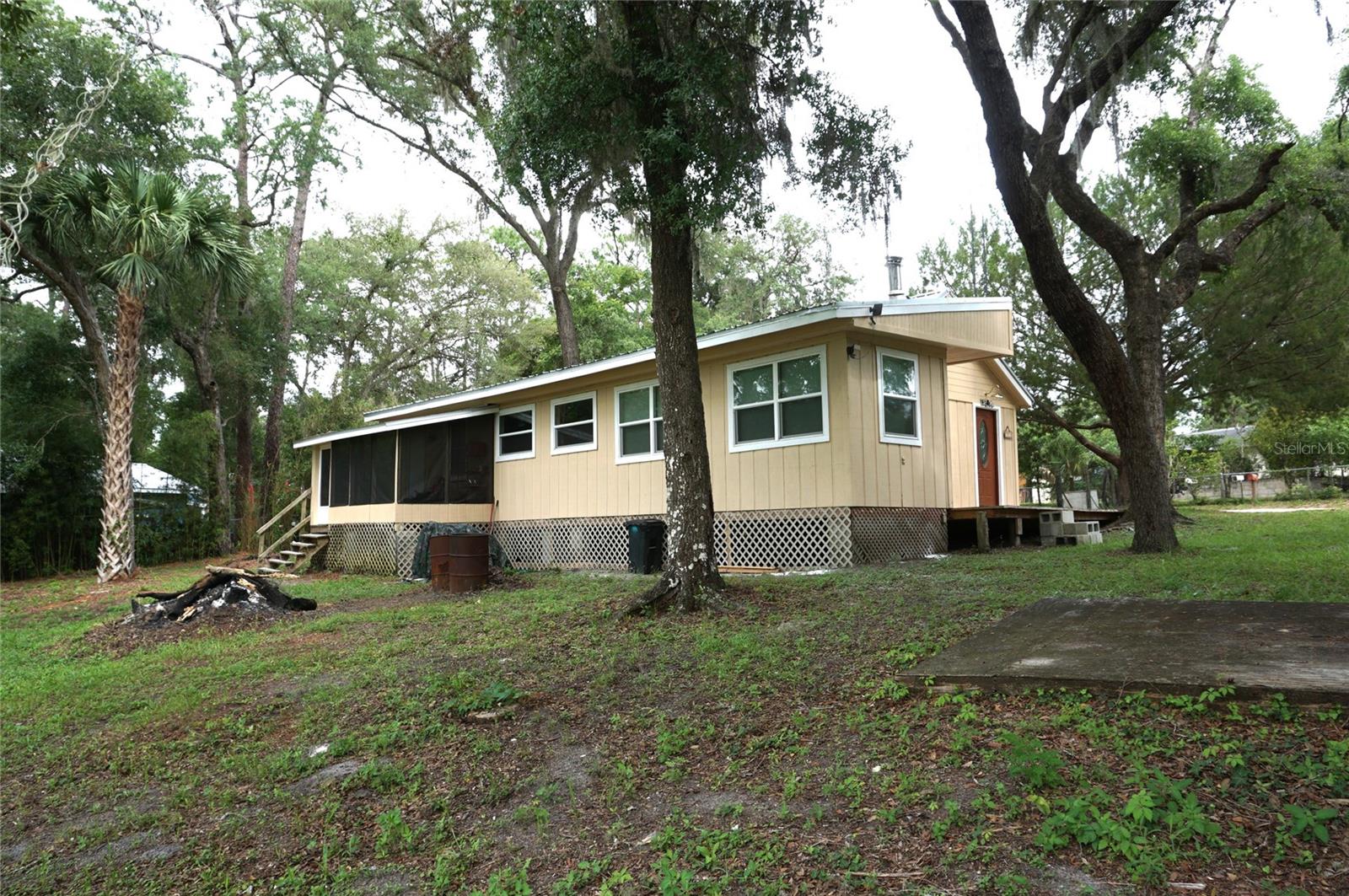 SILVER SPRINGS CAMPSITES - Residential