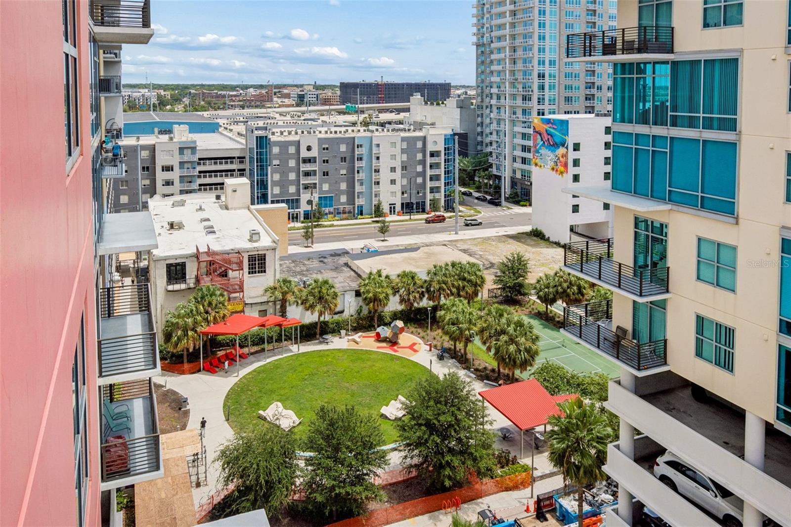 GRAND CENTRAL AT KENNEDY RESID - Residential