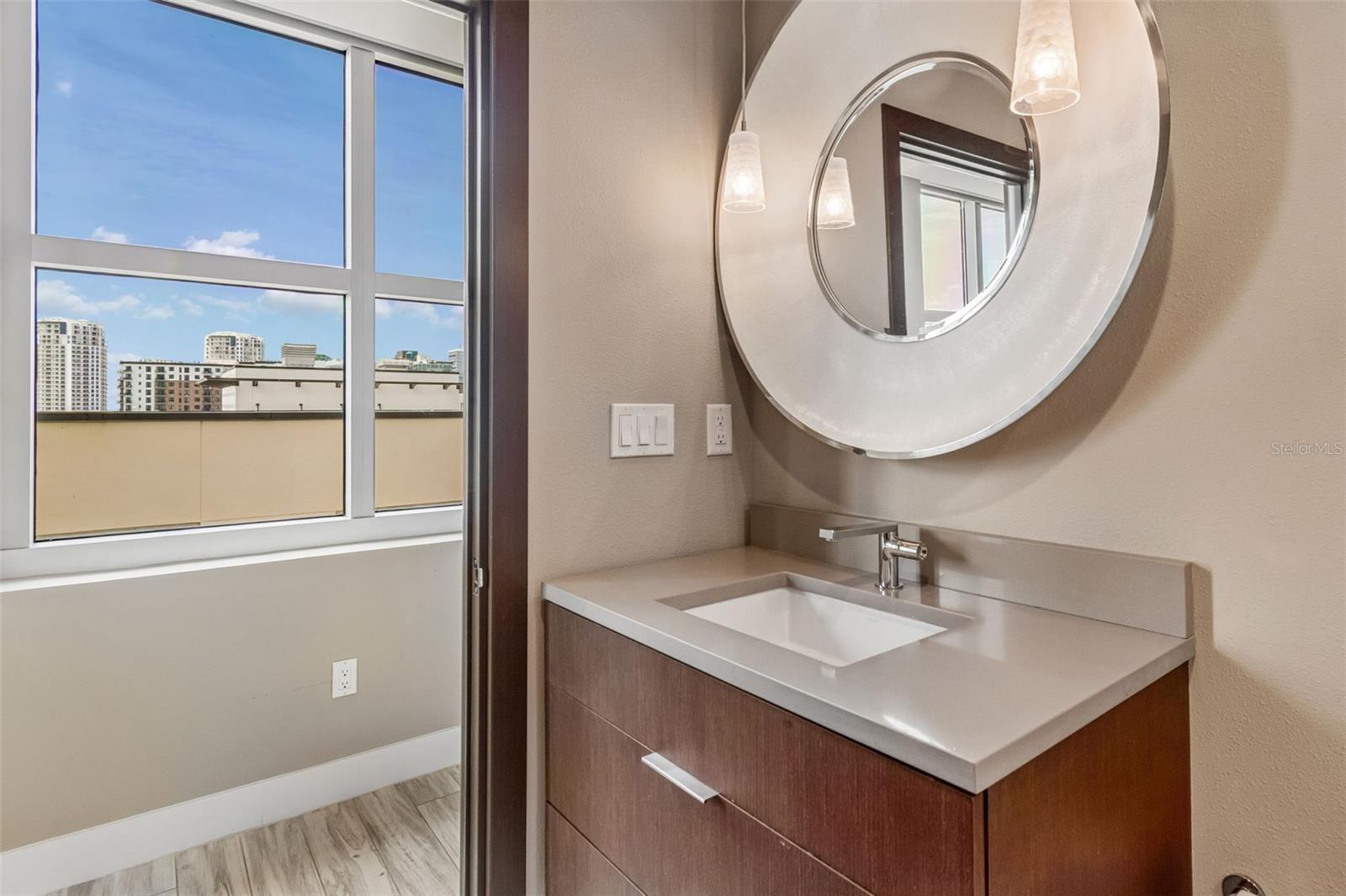 GRAND CENTRAL AT KENNEDY RESID - Residential