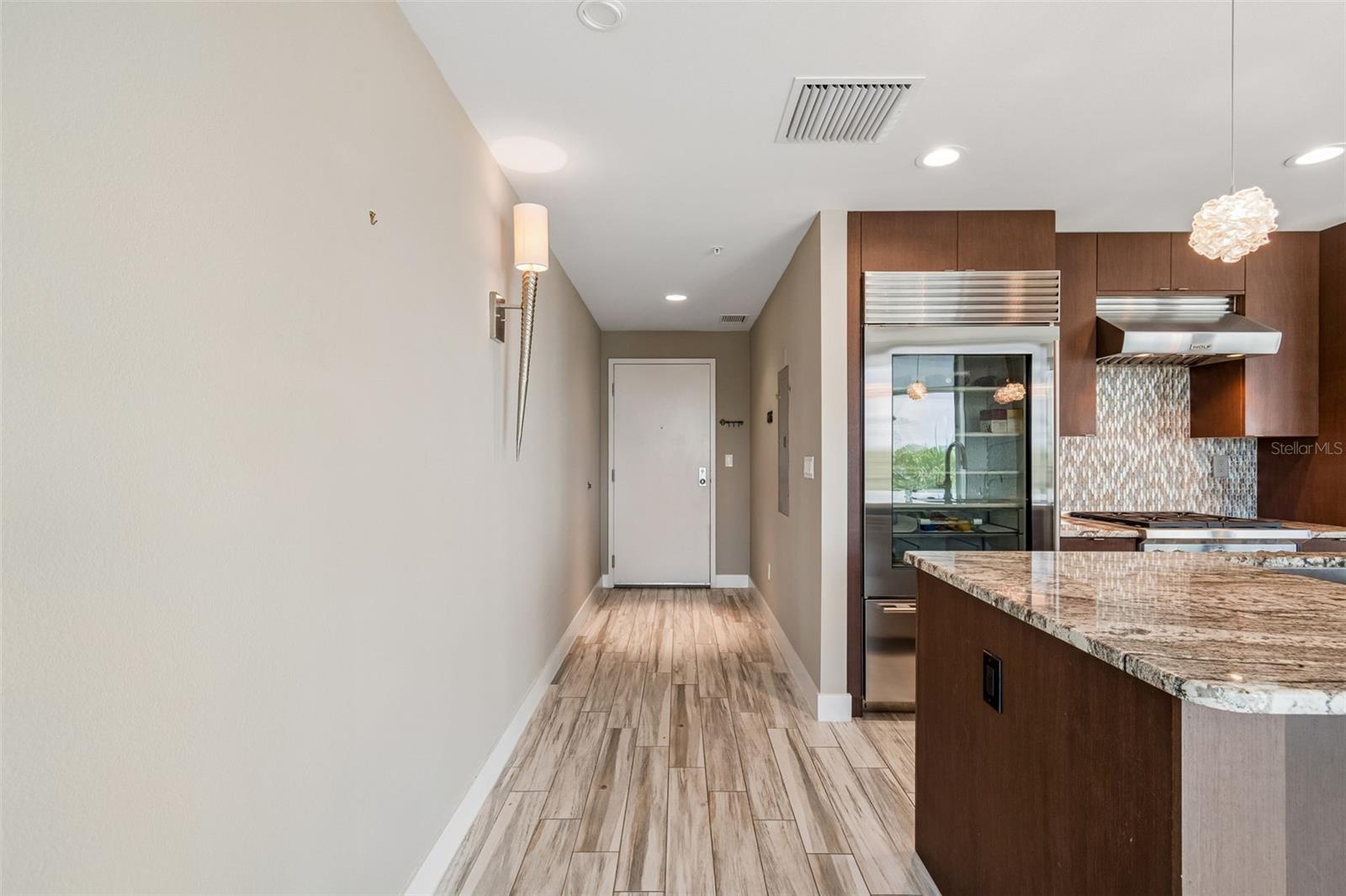 GRAND CENTRAL AT KENNEDY RESID - Residential
