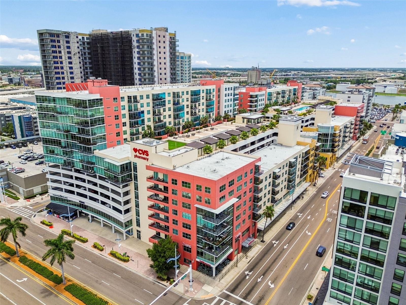 GRAND CENTRAL AT KENNEDY RESID - Residential