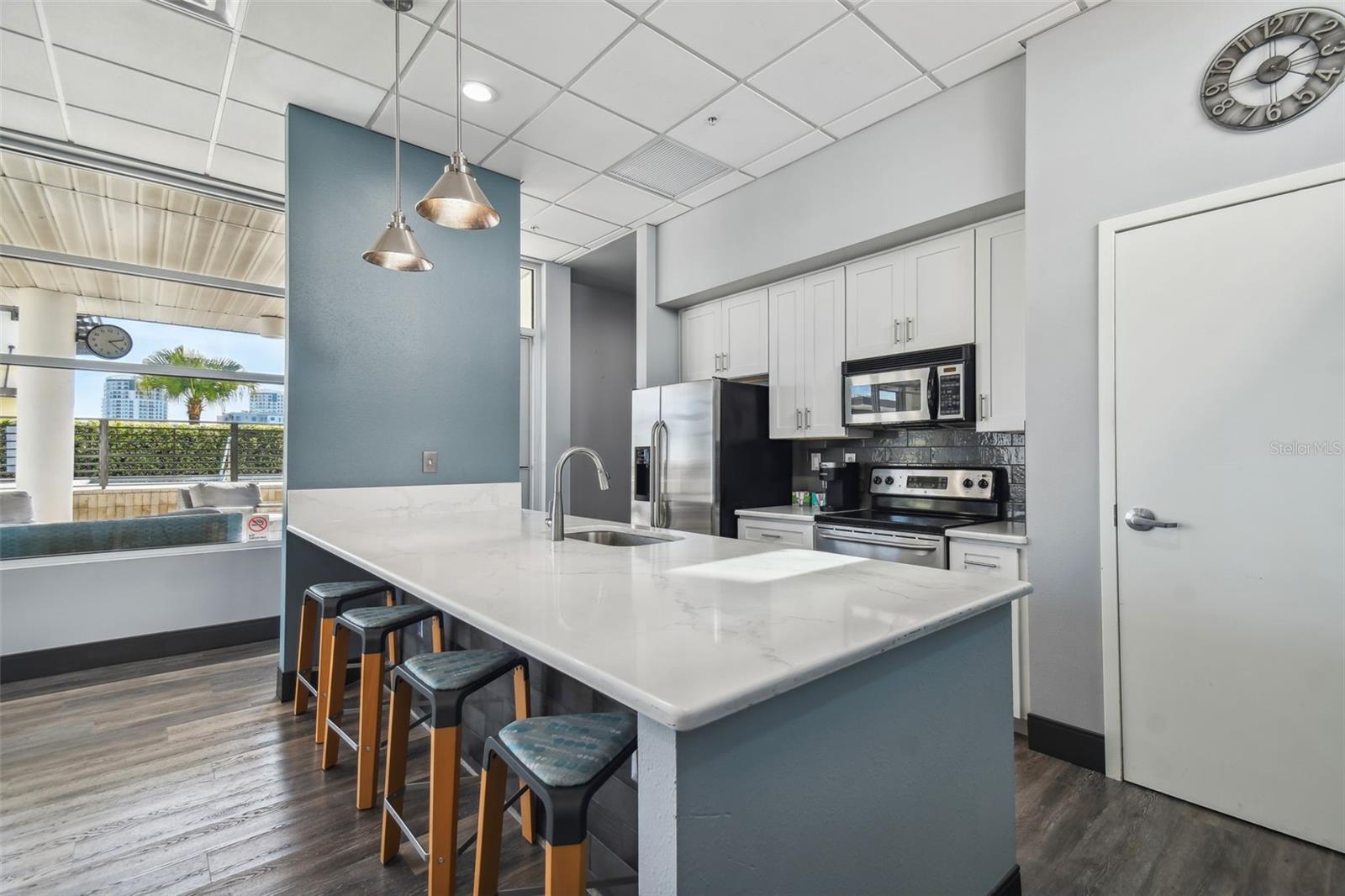 GRAND CENTRAL AT KENNEDY RESID - Residential