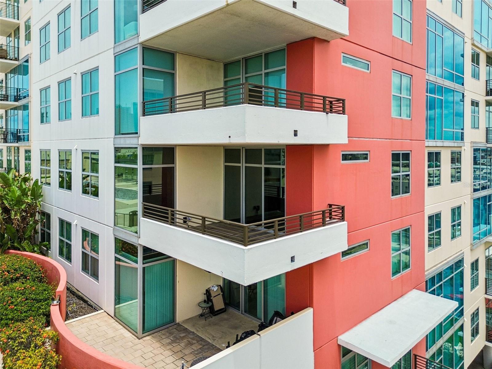 GRAND CENTRAL AT KENNEDY RESID - Residential