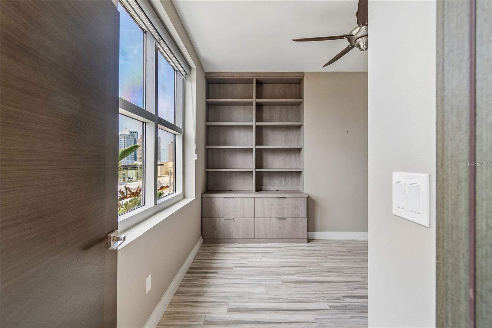 GRAND CENTRAL AT KENNEDY RESID - Residential