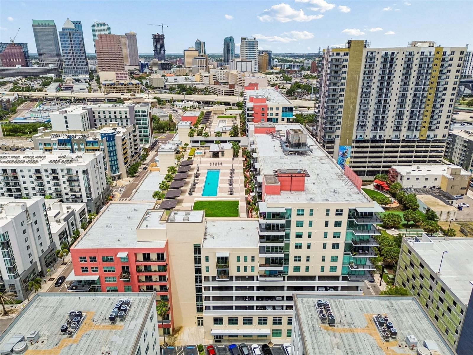 GRAND CENTRAL AT KENNEDY RESID - Residential