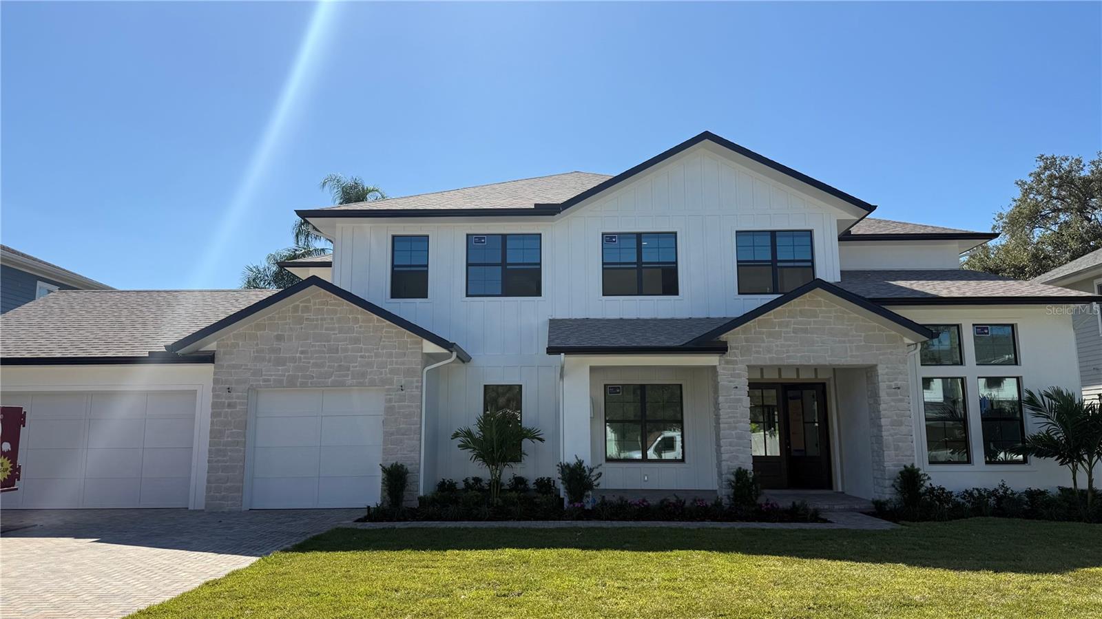 MARYLAND MANOR - Residential