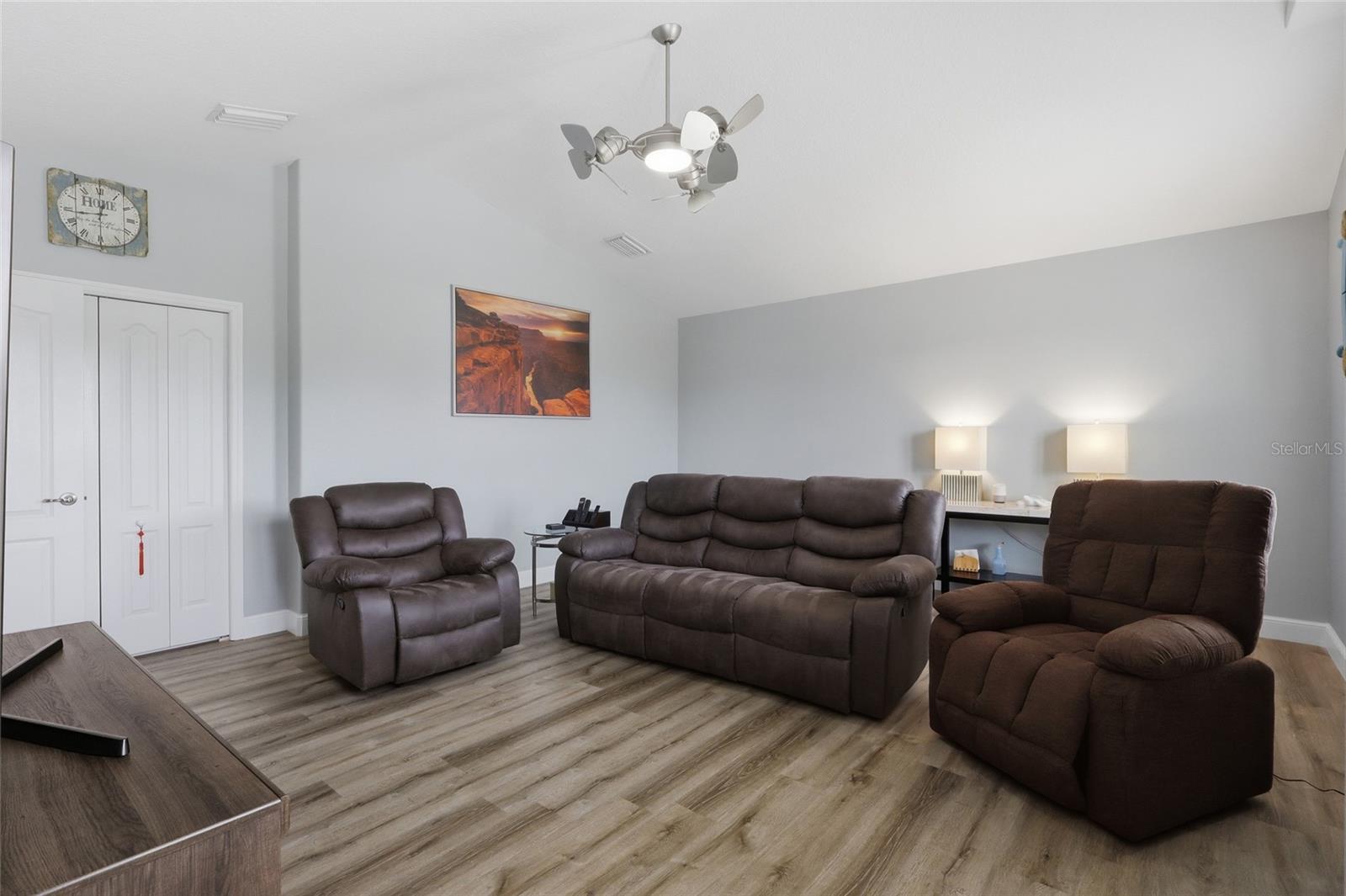 BASSET CREEK ESTATES PH 2D - Residential