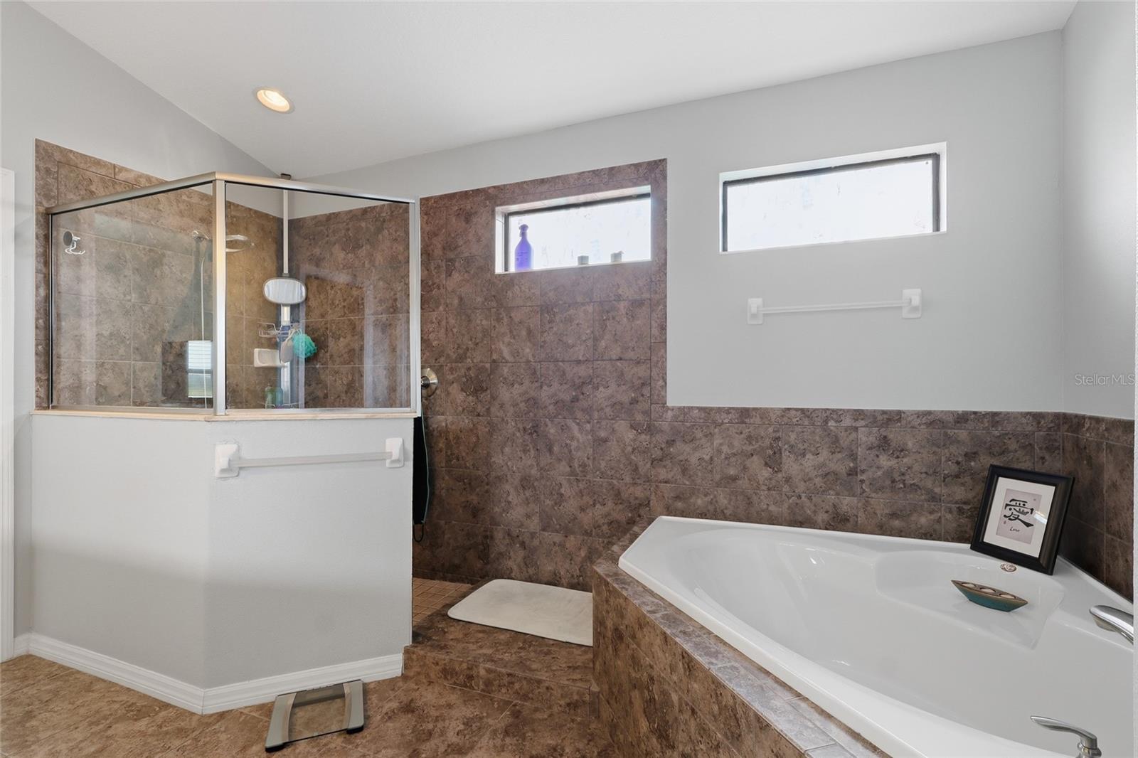 BASSET CREEK ESTATES PH 2D - Residential