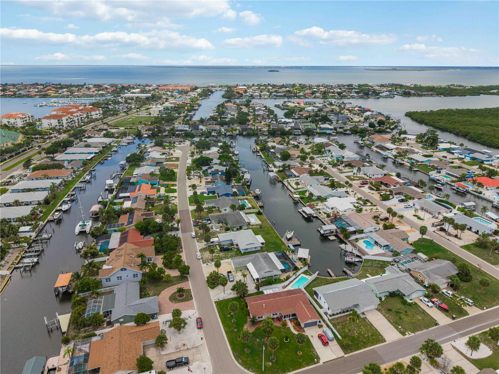 APOLLO BEACH UNIT 08 A RESUBDIVISION OF LOTS 1-13 - Residential
