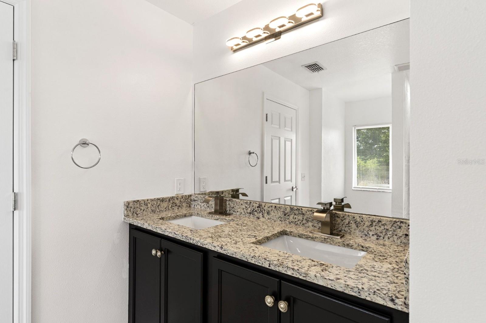 HARBOUR ISLES PH 1 - Residential