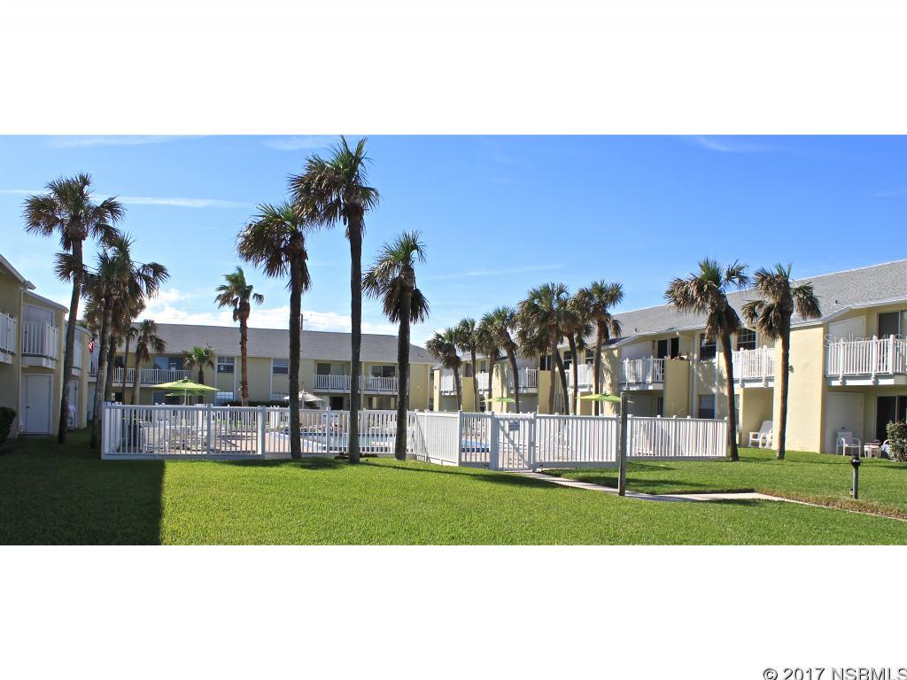 Village Colony Beach Club - Residential