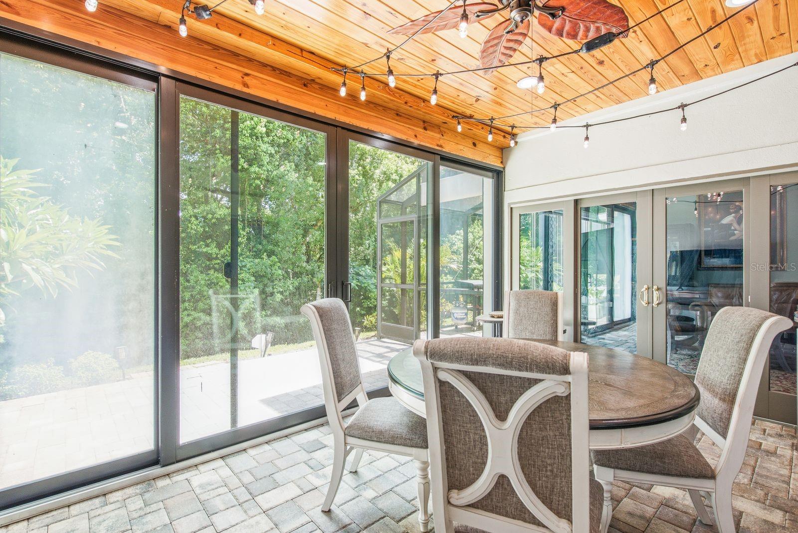 VILLAS AT CYPRESS RUN-WEST - Residential
