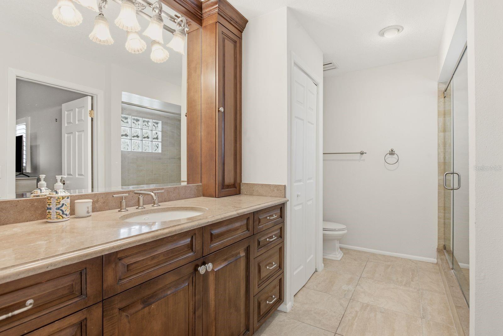 VILLAS AT CYPRESS RUN-WEST - Residential