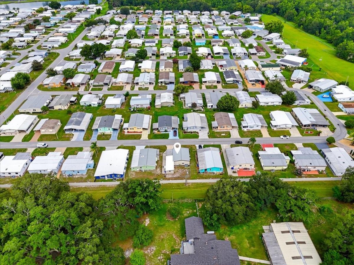 FOXWOOD LAKE ESTATES - Residential