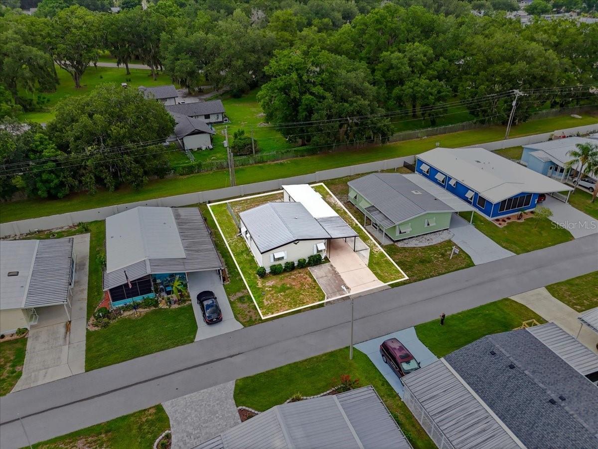 FOXWOOD LAKE ESTATES - Residential