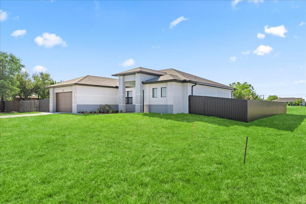 CAPE CORAL - Residential