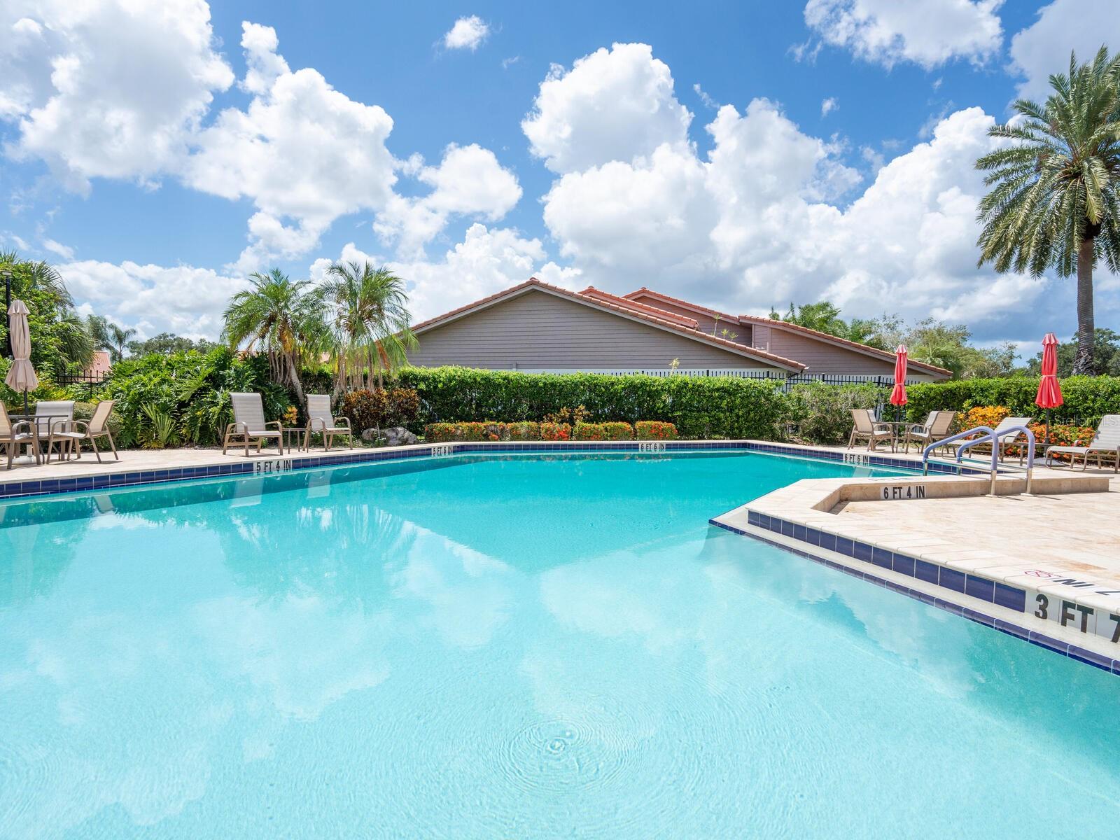 LAKESHORE VILLAGE - Residential