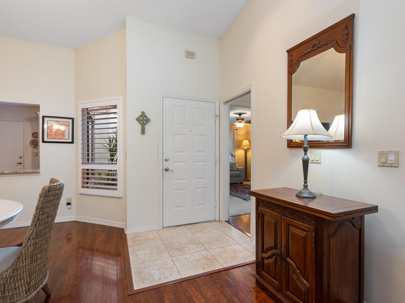 LAKESHORE VILLAGE - Residential