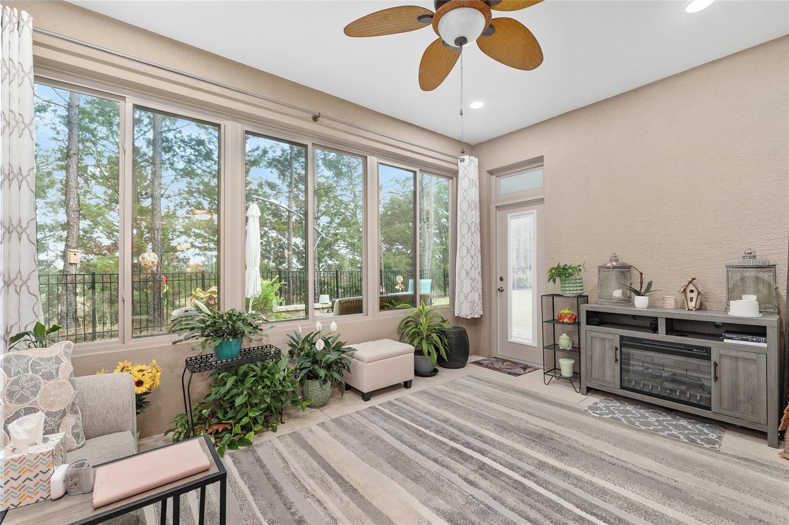 STONE CREEK - Residential