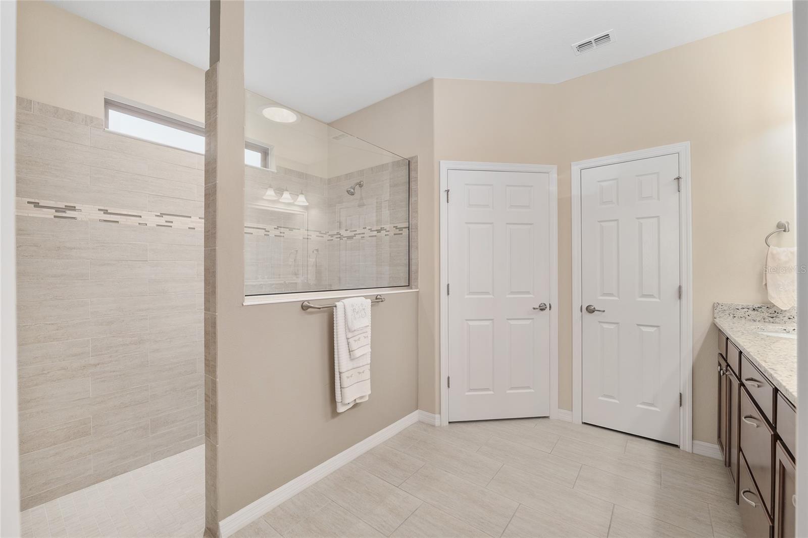 STONE CREEK - Residential