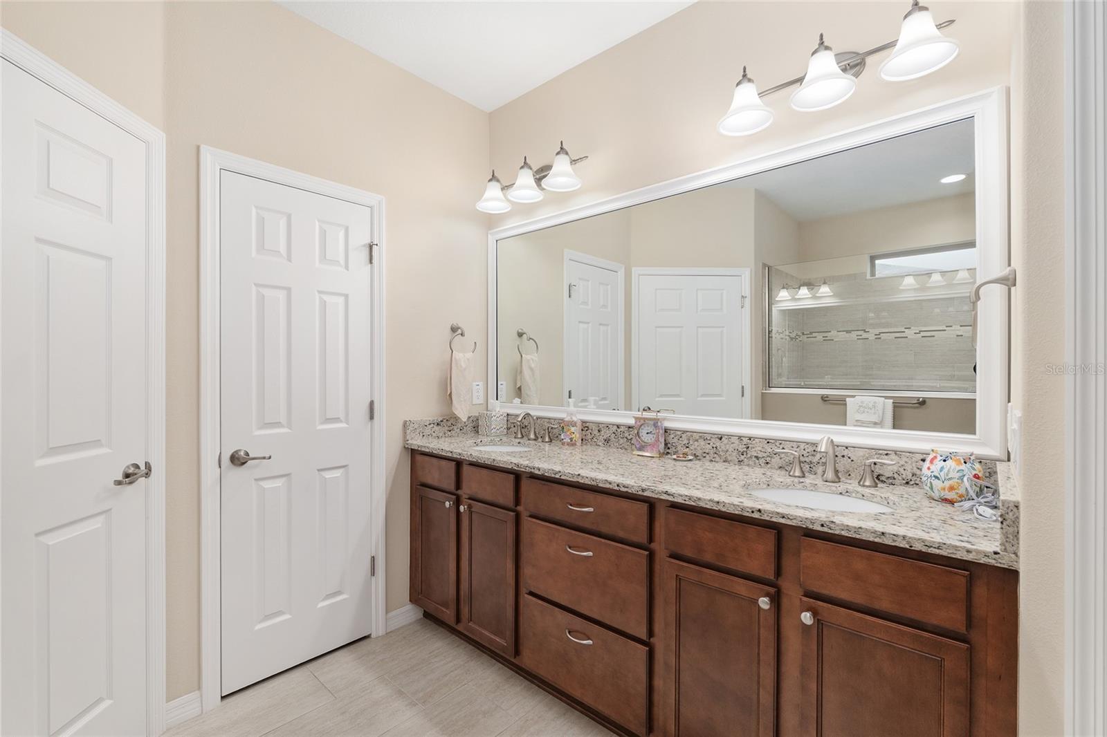 STONE CREEK - Residential