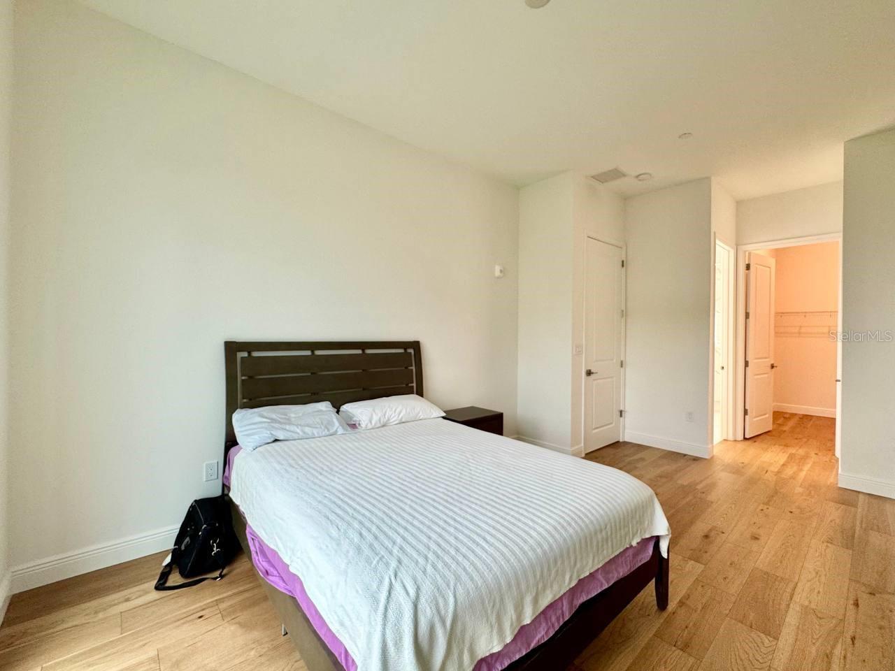 CASTILLE URBANA CONDO - Residential Lease