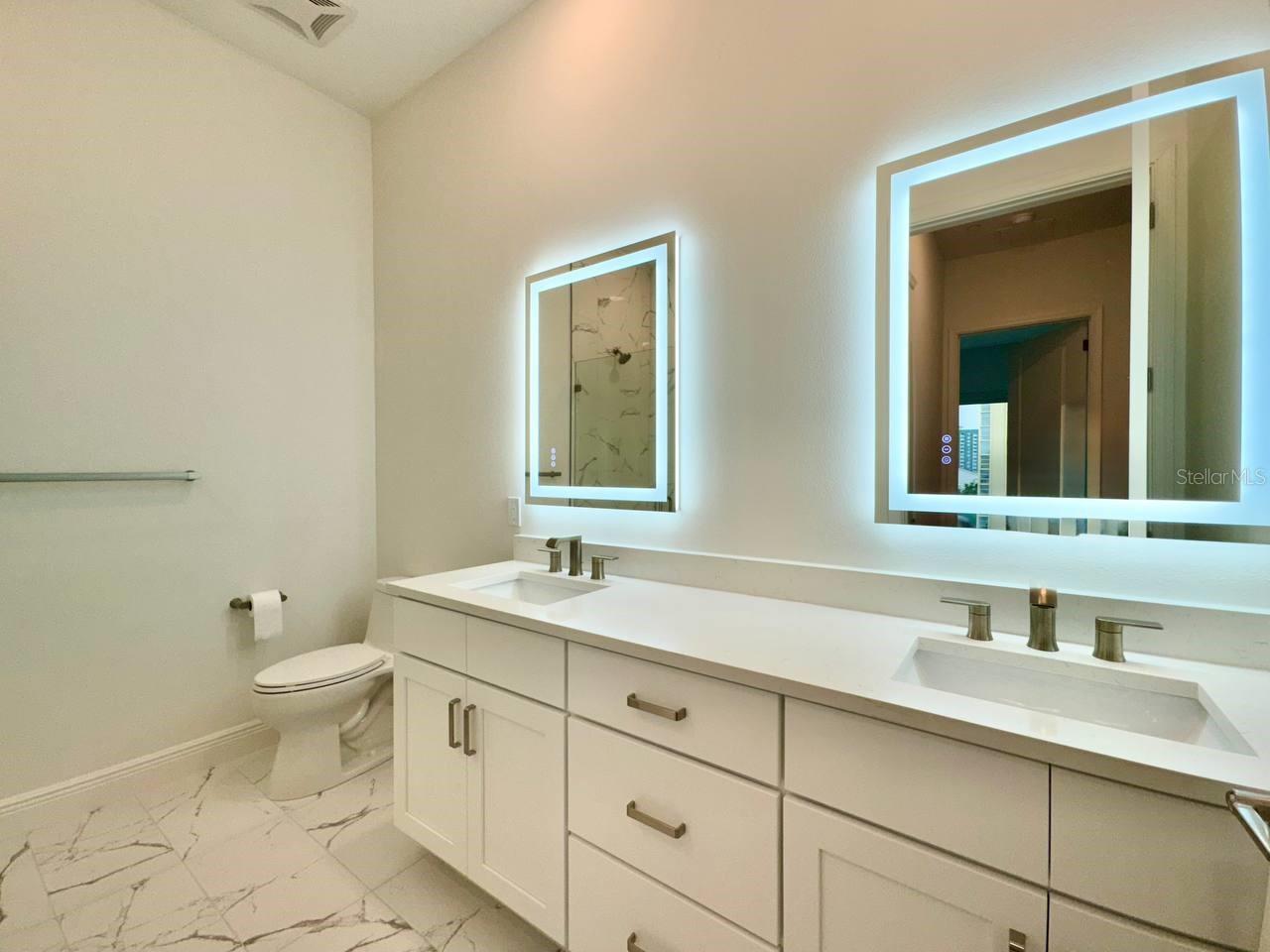CASTILLE URBANA CONDO - Residential Lease