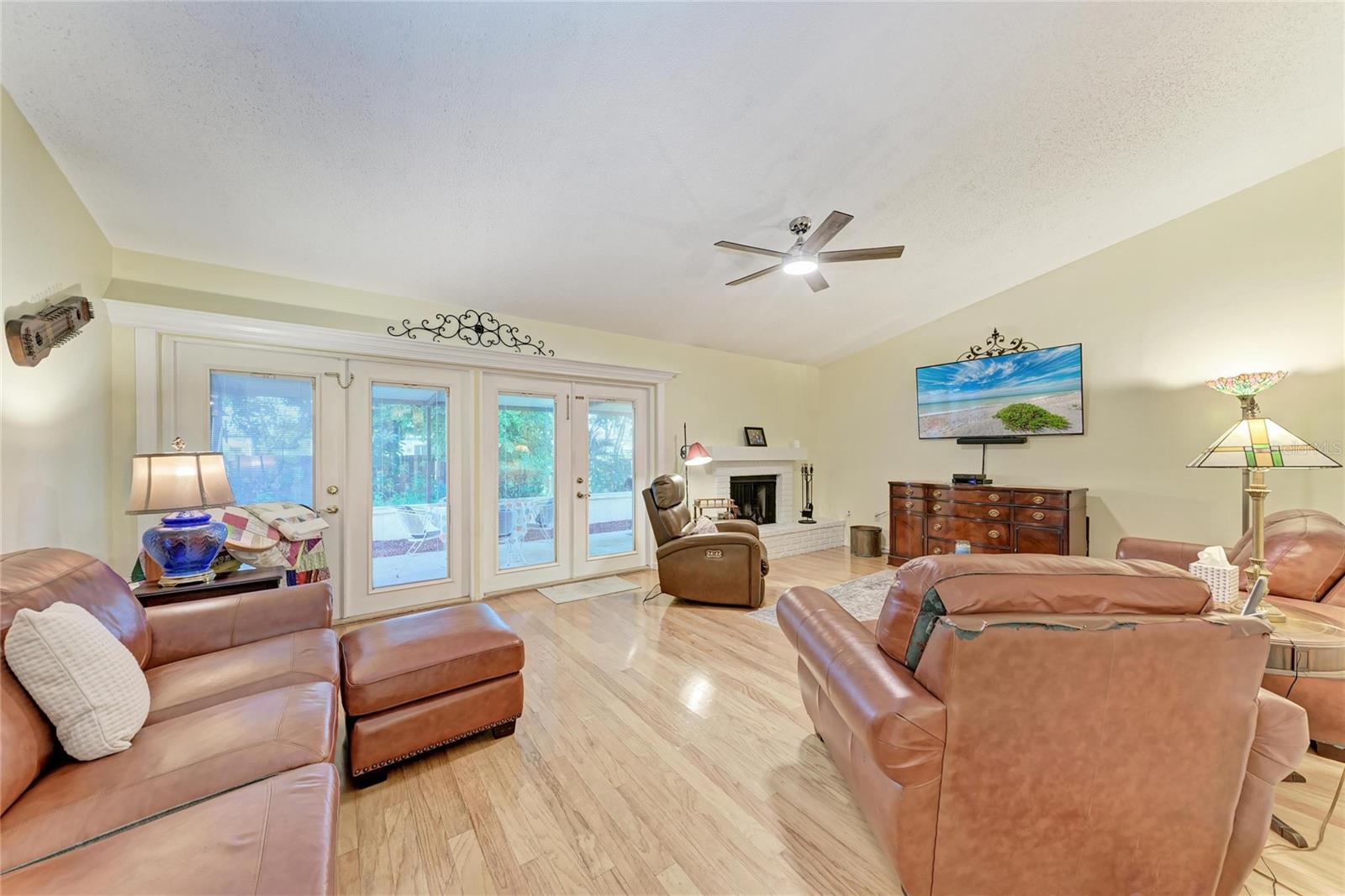 RACQUET CLUB VILLAS AMD - Residential
