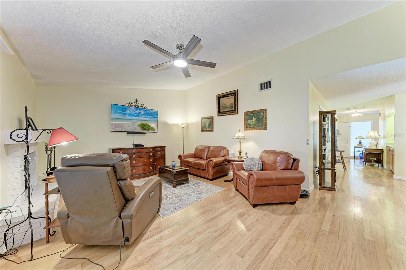 RACQUET CLUB VILLAS AMD - Residential