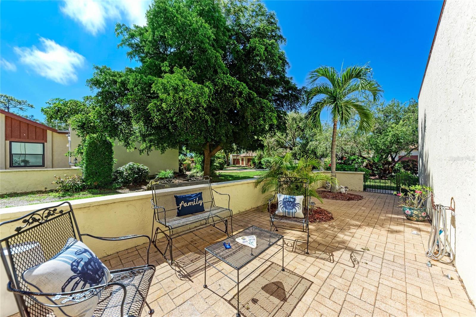 RACQUET CLUB VILLAS AMD - Residential