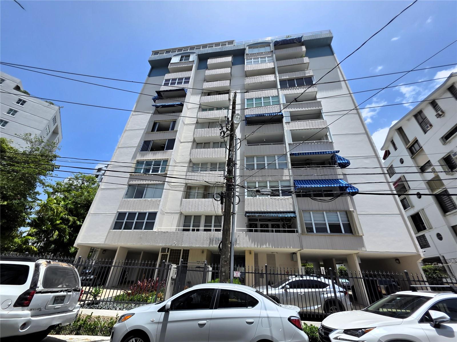 COND. PARK LANE - Residential
