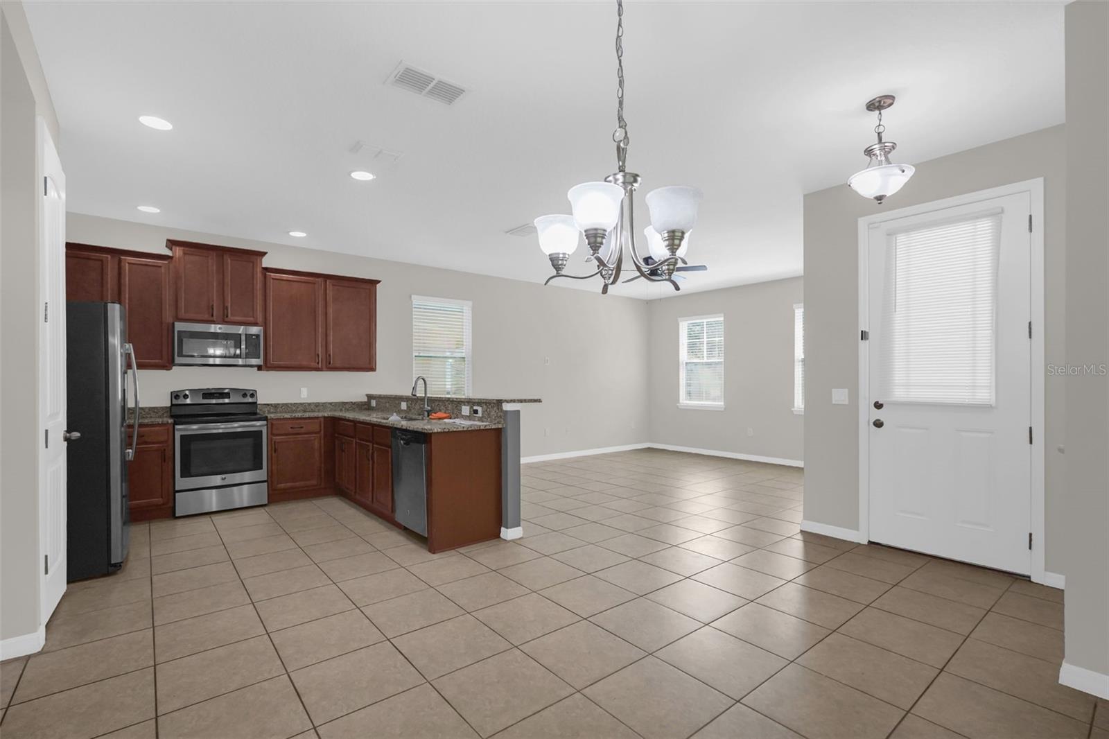 SUMMERPORT TRAIL PH 2 - Residential