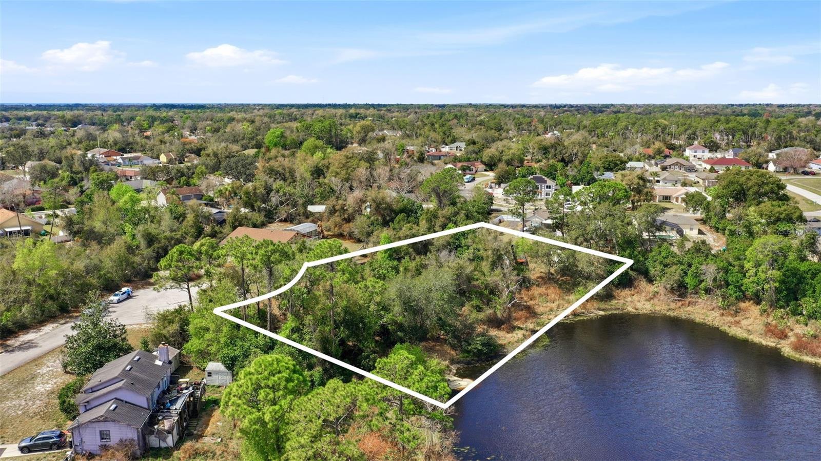 DELTONA LAKES - Land