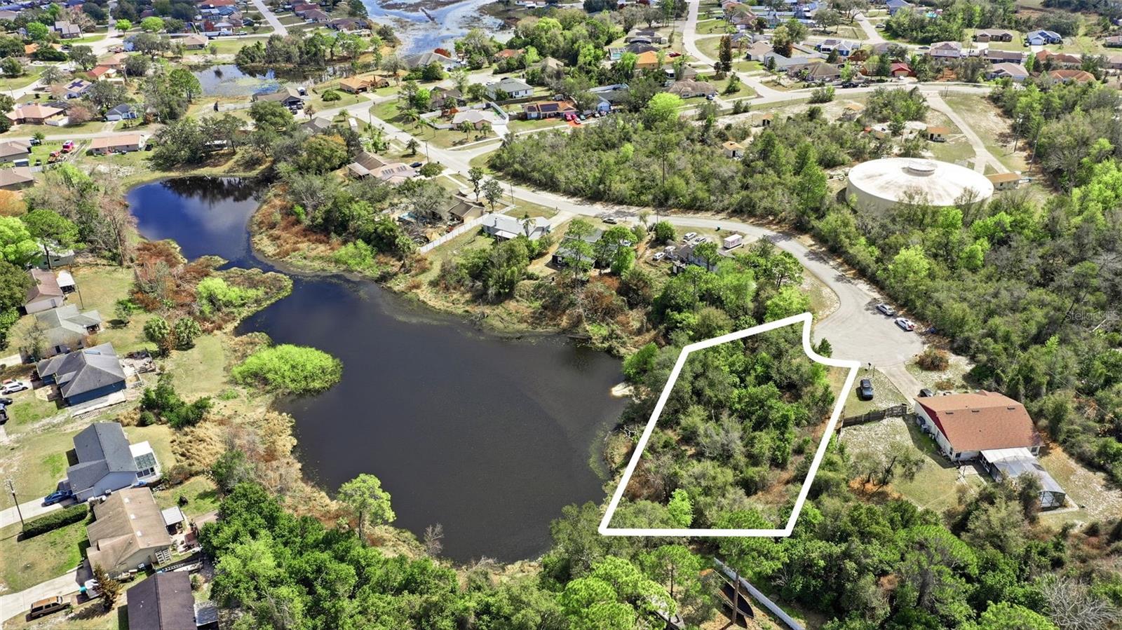 DELTONA LAKES - Land